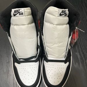 Nike Air OG Jordan 1 black toe size 10.5